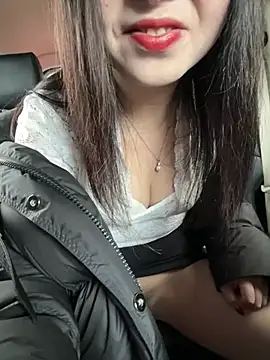 Snapshot of SSSniang- chatting on 02/03/25, 02:47 SSSniang- online show from 02/03/25, 02:47