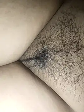 nikitacute23 online show from 10/13/25, 04:40