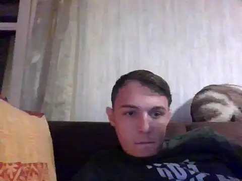 anonymous69488 online show from 01/03/25, 08:43