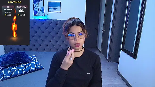 Snapshot of stellaallen24 chatting on 03/10/25, 11:38 stellaallen24 online show from 03/10/25, 11:38