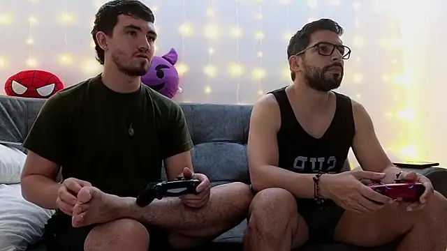 Snapshot of ErickBrant chatting on 02/02/25, 11:53 ErickBrant online show from 02/02/25, 11:53