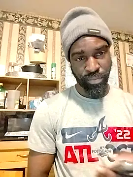 Snapshot of Ass_Everywere chatting on 01/12/25, 01:32 Ass Everywere online show from 01/12/25, 01:32