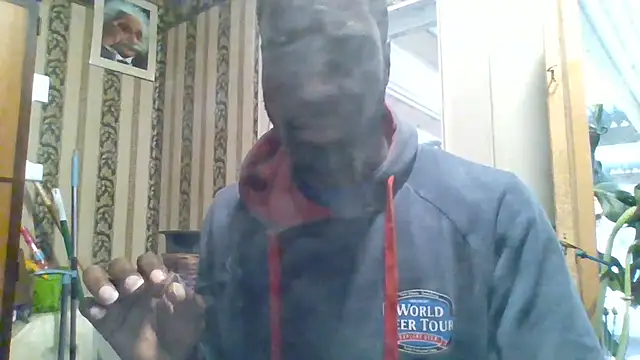 Snapshot of Ass_Everywere chatting on 02/23/25, 10:31 Ass Everywere online show from 02/23/25, 10:31