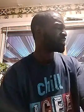 Snapshot of Ass_Everywere chatting on 02/25/25, 11:33 Ass Everywere online show from 02/25/25, 11:33