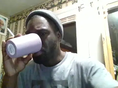 Snapshot of Ass_Everywere chatting on 02/27/25, 05:13 Ass Everywere online show from 02/27/25, 05:13