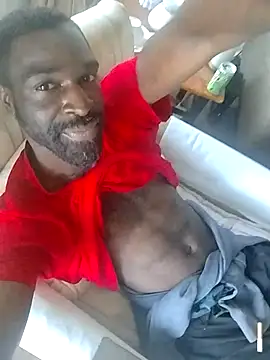 Snapshot of Ass_Everywere chatting on 03/13/25, 10:32 Ass Everywere online show from 03/13/25, 10:32