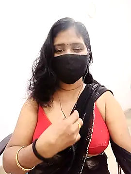 Lucky-Deepthi online show from 09/11/25, 10:32