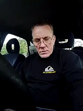 aigledauphin online show from 10/13/25, 11:21