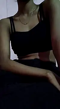 Snapshot of Barbie_183 chatting on 02/02/25, 09:08 Barbie 183 online show from 02/02/25, 09:08