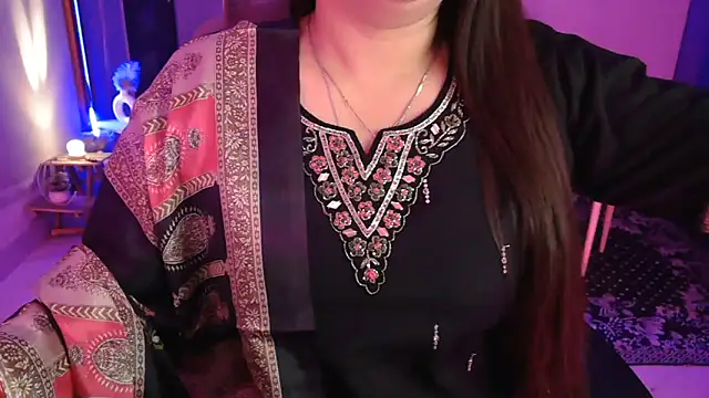 Mitikaa online show from 11/26/25, 02:07