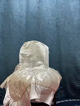 Snapshot of Maya_mimi chatting on 01/13/25, 11:17 Maya mimi online show from 01/13/25, 11:17