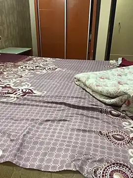 Snapshot of Maya_mimi chatting on 01/24/25, 12:42 Maya mimi online show from 01/24/25, 12:42