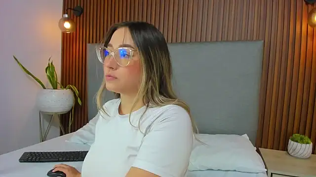 antonella cutie  online show from 01/06/25, 05:06