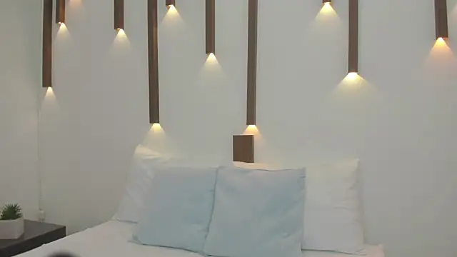 antonella cutie  online show from 02/05/25, 12:06