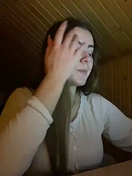 Snapshot of mewKate chatting on 01/23/25, 09:18 mewKate online show from 01/23/25, 09:18