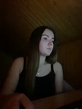 Snapshot of mewKate chatting on 01/29/25, 07:32 mewKate online show from 01/29/25, 07:32