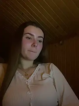 Snapshot of mewKate chatting on 02/16/25, 07:16 mewKate online show from 02/16/25, 07:16