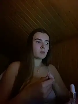 Snapshot of mewKate chatting on 02/26/25, 07:05 mewKate online show from 02/26/25, 07:05