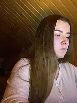 Snapshot of mewKate chatting on 03/16/25, 06:34 mewKate online show from 03/16/25, 06:34