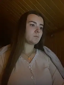 Snapshot of mewKate chatting on 03/17/25, 07:26 mewKate online show from 03/17/25, 07:26