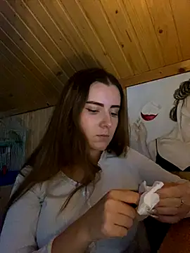 Snapshot of mewKate chatting on 09/14/25, 04:28 mewKate online show from 09/14/25, 04:28