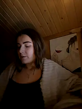 Snapshot of mewKate chatting on 11/26/25, 06:09 mewKate online show from 11/26/25, 06:09