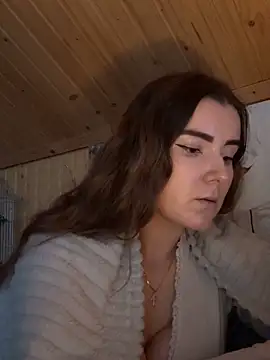 Snapshot of mewKate chatting on 12/01/25, 01:27 mewKate online show from 12/01/25, 01:27