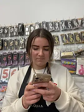 mewKate online show from 05/01/26, 02:10