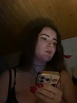 mewKate online show from 07/05/26, 06:37