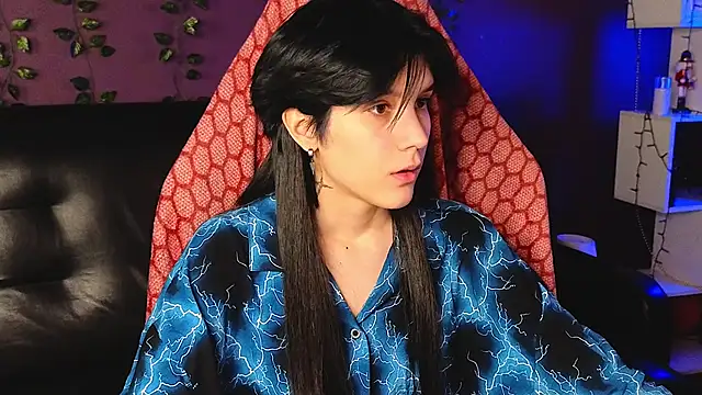 Snapshot of Hyeon_Jin chatting on 02/12/25, 09:22 Hyeon Jin online show from 02/12/25, 09:22