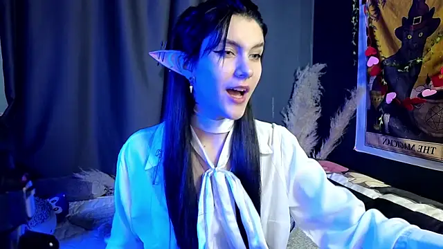 Snapshot of Hyeon_Jin chatting on 02/14/25, 06:23 Hyeon Jin online show from 02/14/25, 06:23