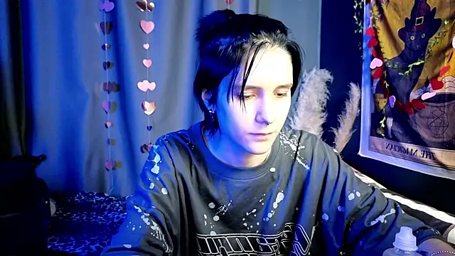 Snapshot of Hyeon_Jin chatting on 02/20/25, 08:36 Hyeon Jin online show from 02/20/25, 08:36