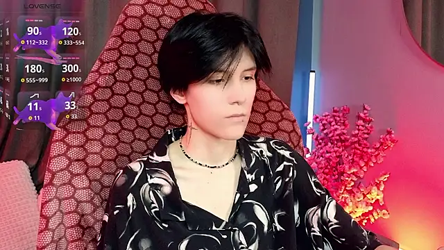 Snapshot of Hyeon_Jin chatting on 03/05/26, 10:44 Hyeon Jin online show from 03/05/26, 10:44