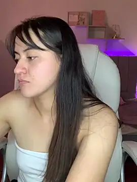 Camila pinkk online show from 01/28/25, 04:19