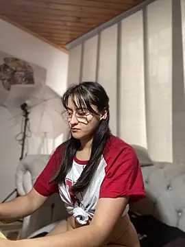 Camila pinkk online show from 02/02/25, 01:30