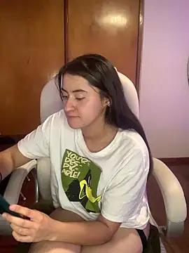 Camila pinkk online show from 03/11/25, 09:26