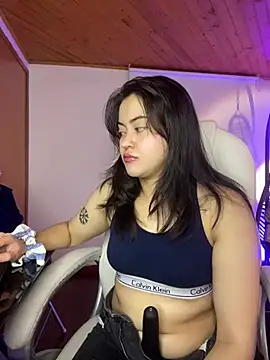 Camila pinkk online show from 05/13/26, 01:41