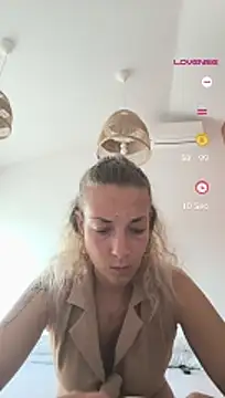 thefrenchkiss25 online show from 04/29/26, 04:55