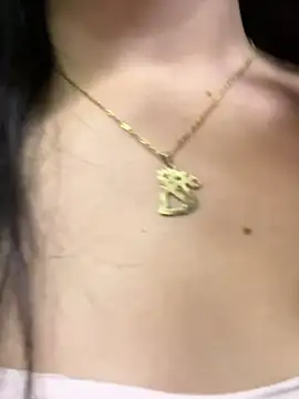 the queen of street online show from 02/12/25, 04:54