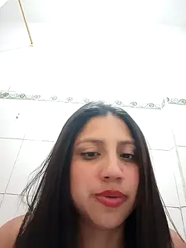 Snapshot of Adrianisx chatting on 01/28/25, 04:50 Adrianisx online show from 01/28/25, 04:50
