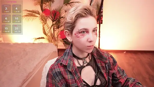 Snapshot of Aurora_First chatting on 02/08/25, 02:49 Aurora First online show from 02/08/25, 02:49