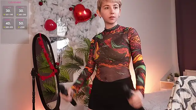 Snapshot of Aurora_First chatting on 02/16/25, 05:26 Aurora First online show from 02/16/25, 05:26