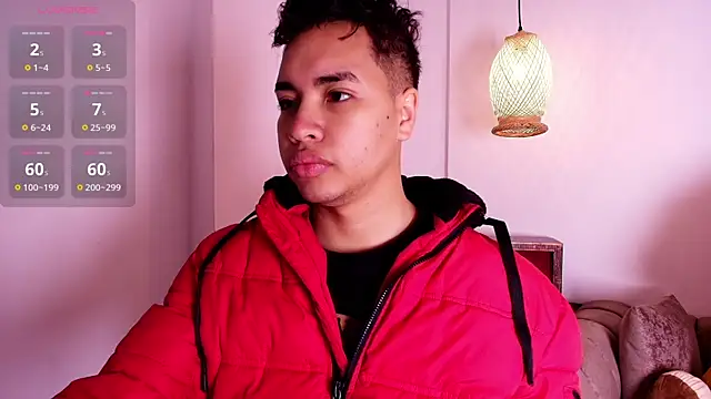 Snapshot of AlecLightwood_ chatting on 12/18/25, 05:46 AlecLightwood online show from 12/18/25, 05:46