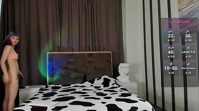 blue nymph1 online show from 02/20/25, 09:33