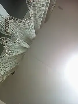 Lauren Amabel online show from 05/03/26, 08:48