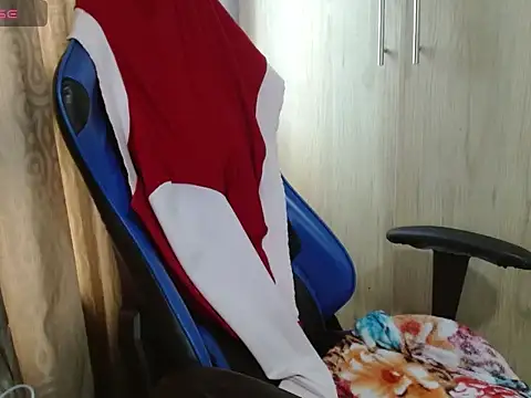 Danielagomez33 online show from 06/22/26, 11:29