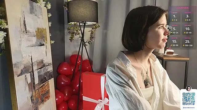 OdiliaHartnell online show from 02/07/25, 04:46