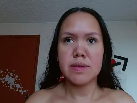 Snapshot of marilynbeautifullyhairy chatting on 01/17/25, 03:00 marilynbeautifullyhairy online show from 01/17/25, 03:00