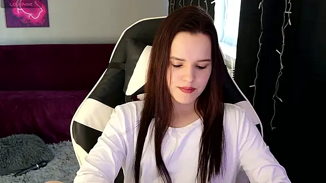 Harleen Moore online show from 05/11/26, 05:02