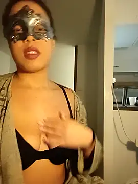 Snapshot of h4cDesy chatting on 01/21/25, 05:41 h4cDesy online show from 01/21/25, 05:41